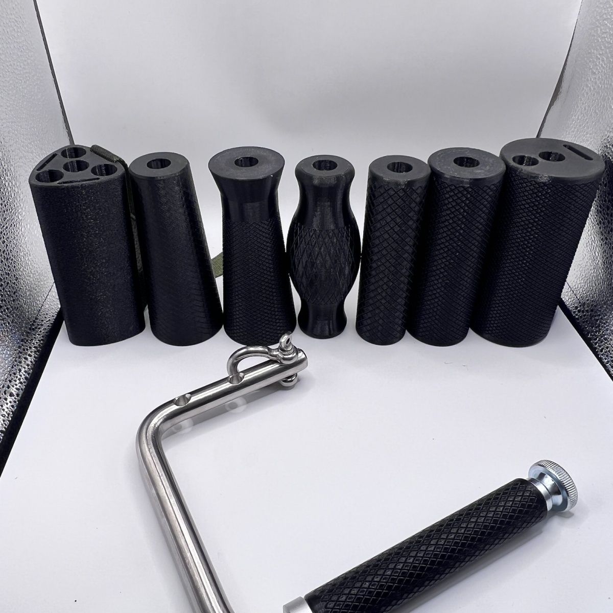 Sports Equipment Vending Machine - 3D Print Bionic Hand Grip Arm